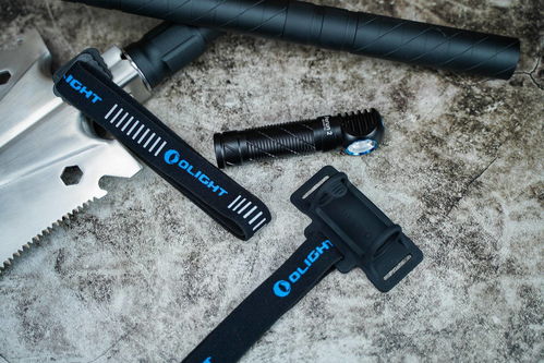 傲雷雷神Perun 2拐角灯 原来手电也能不简单，头灯头戴电筒新体验